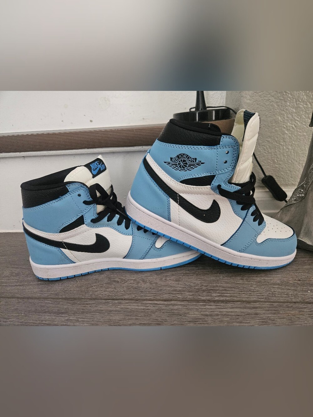 Nike Air Jordan 1 High University Blue Black White